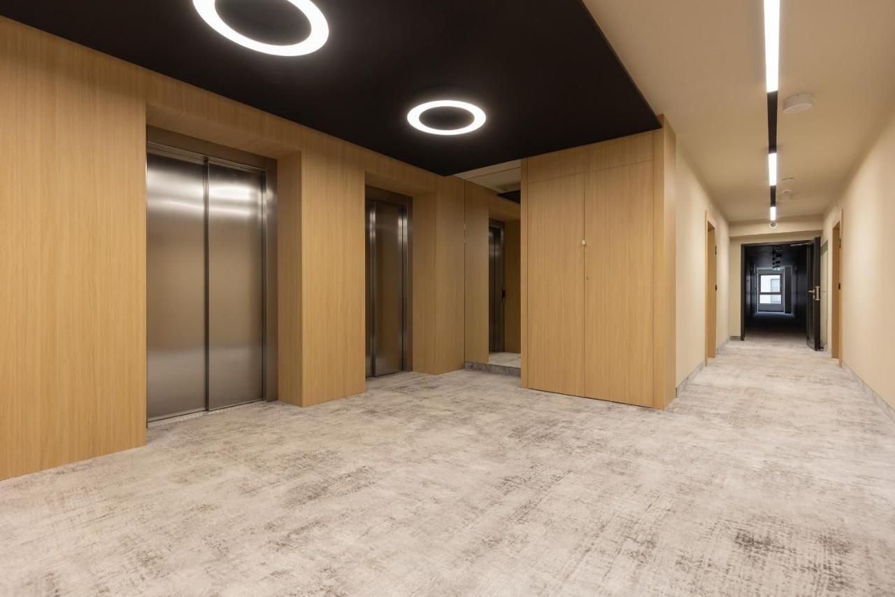 Aparthotel Mokotow Business Center By Noclegi Renters Varsó Kültér fotó