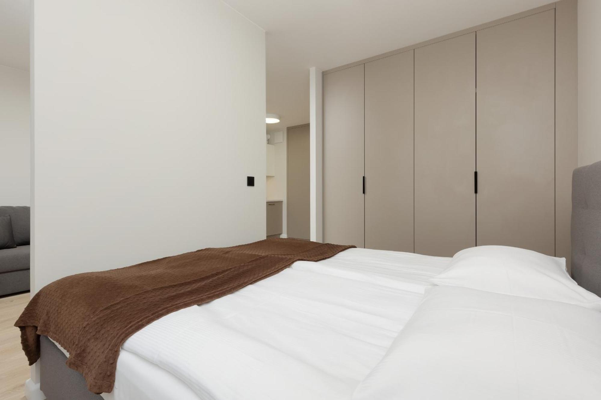 Aparthotel Mokotow Business Center By Noclegi Renters Varsó Kültér fotó