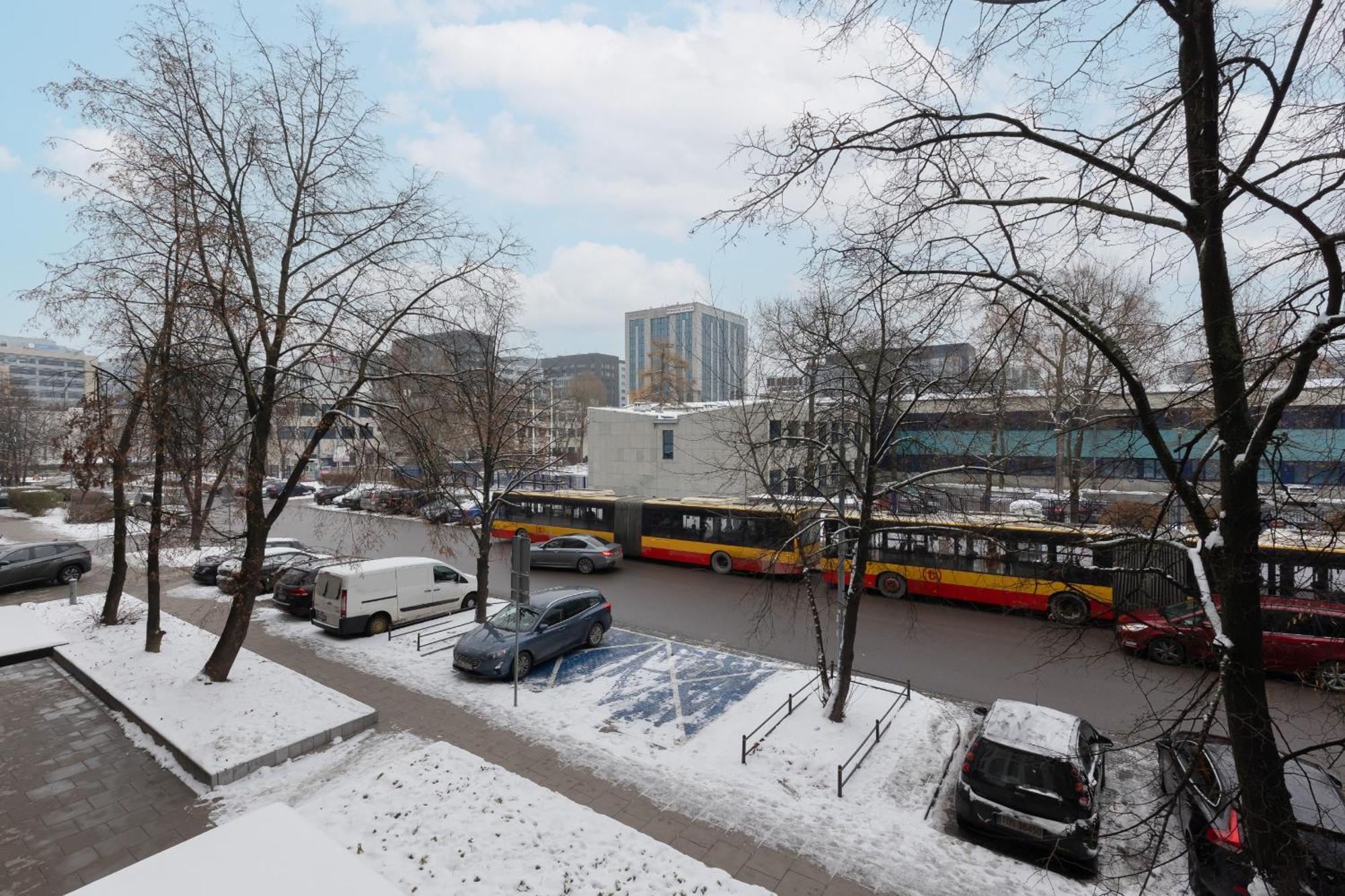 Aparthotel Mokotow Business Center By Noclegi Renters Varsó Kültér fotó